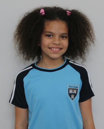 Isabella Wusu  (Siblings on file)