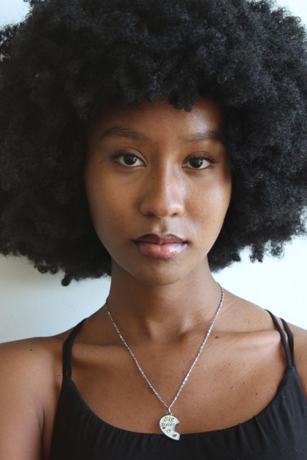 Getrude L - portfolio photo 32