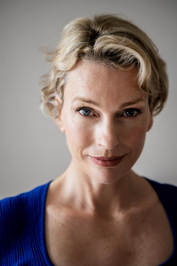 Miriam Cooke - portfolio photo 3