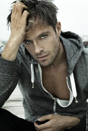 Rob Rea - portfolio photo 35