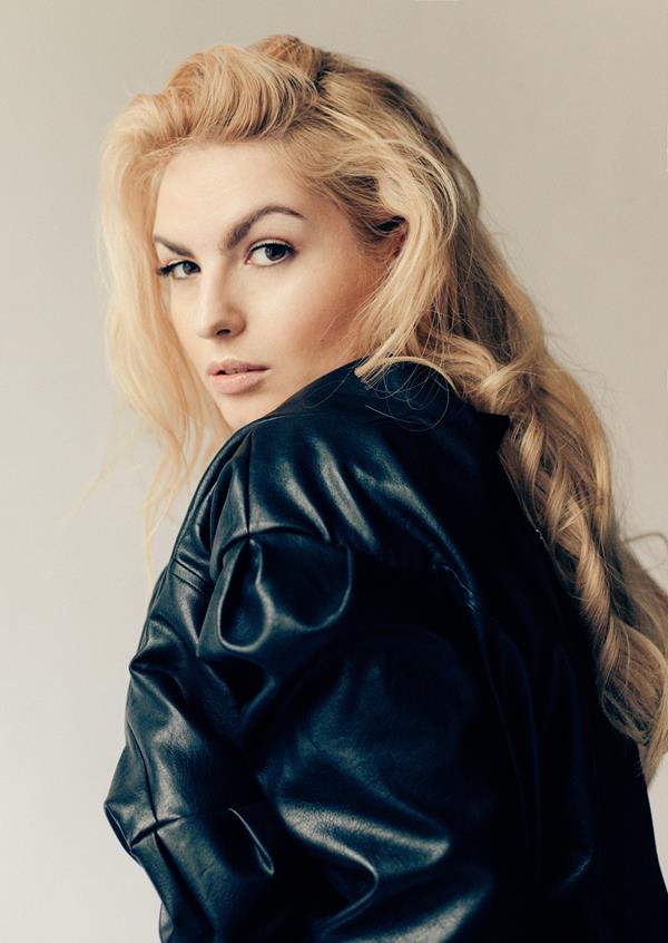 Louise O’Reilly - portfolio photo 15
