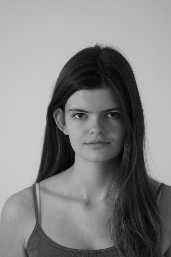 Keelin W - portfolio photo 16