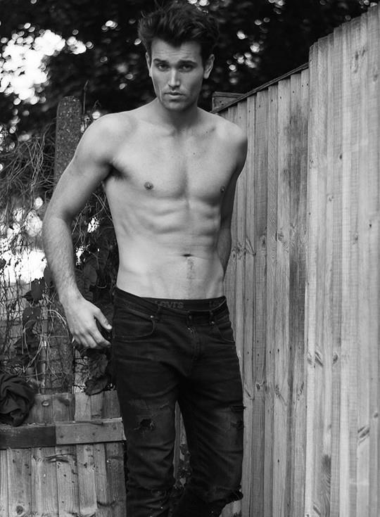 Paul Kerr - portfolio photo 21