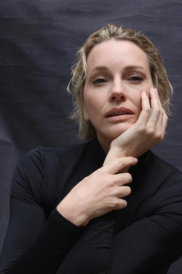Miriam Cooke - portfolio photo 32