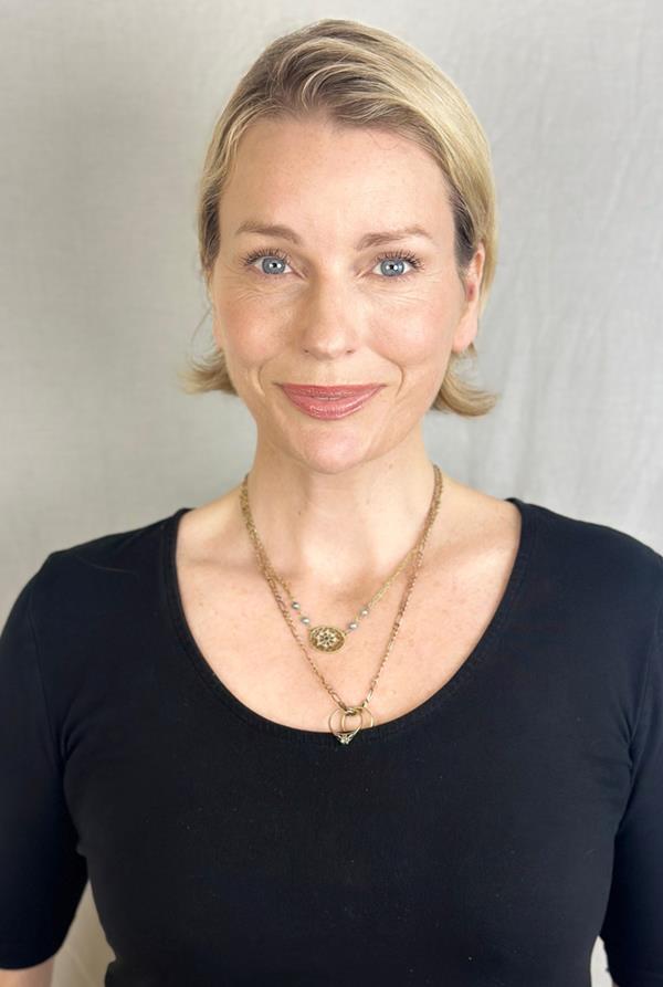 Miriam Cooke - portfolio photo 9