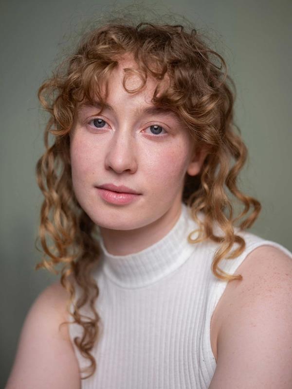 Ellie-Doris Fogarty - portfolio photo 1