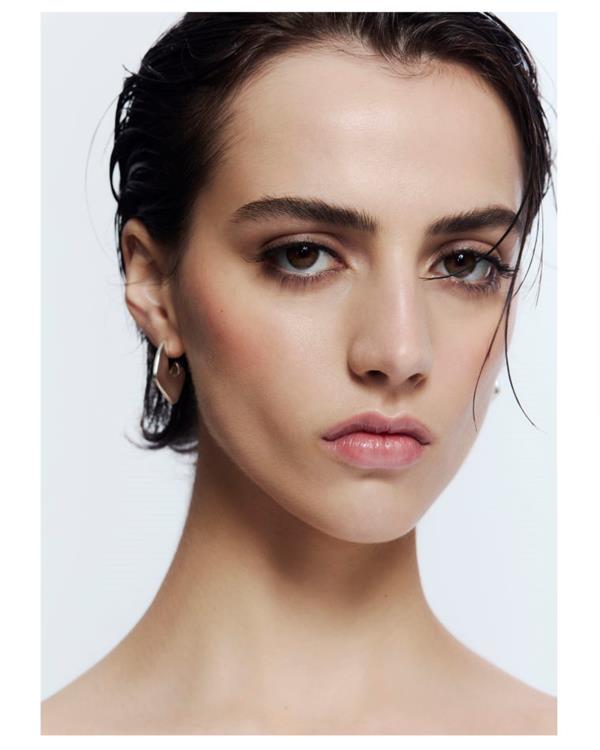 Abigail S - portfolio photo 20
