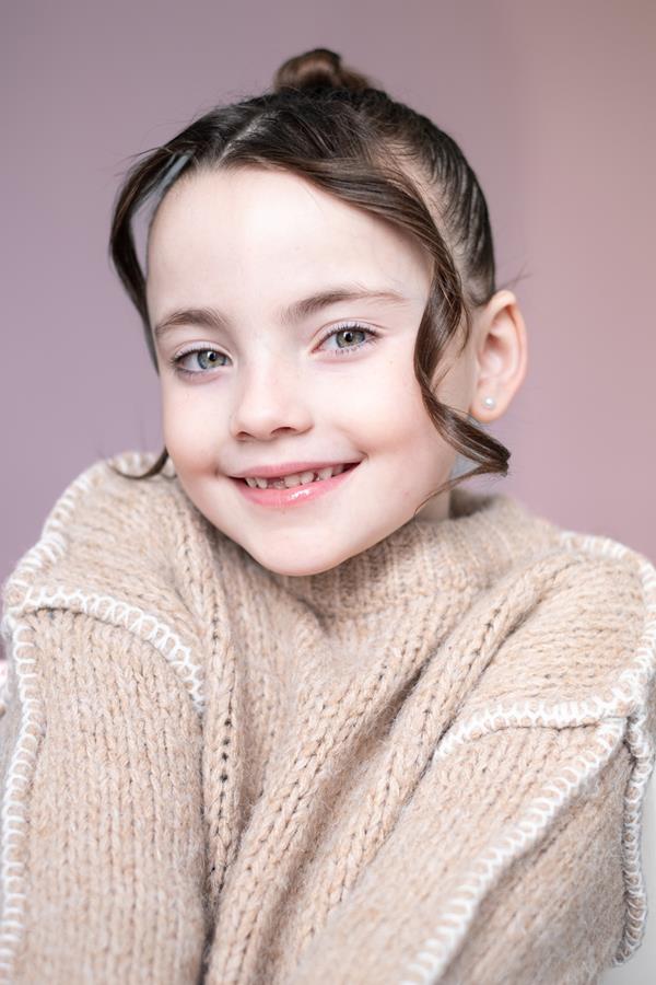 Holly McGrattan - portfolio photo 3