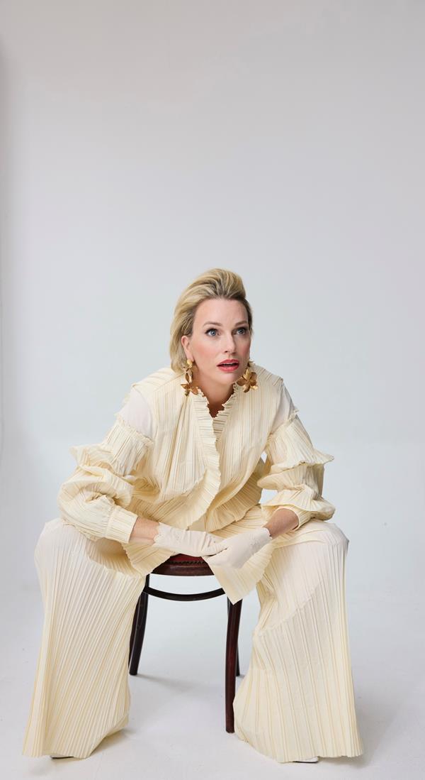 Miriam Cooke - portfolio photo 12