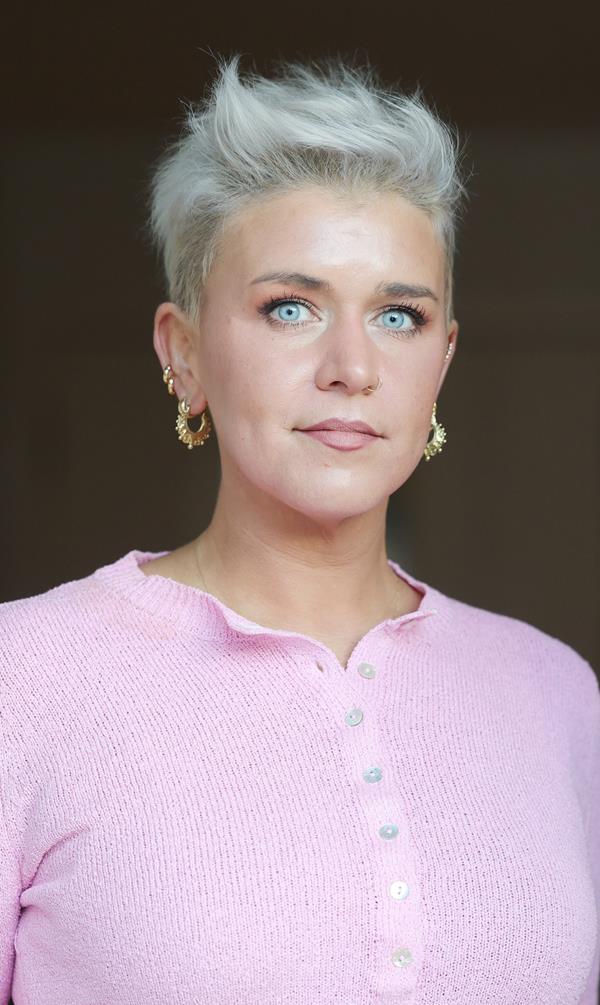 Robyn Sadlier - portfolio photo 3