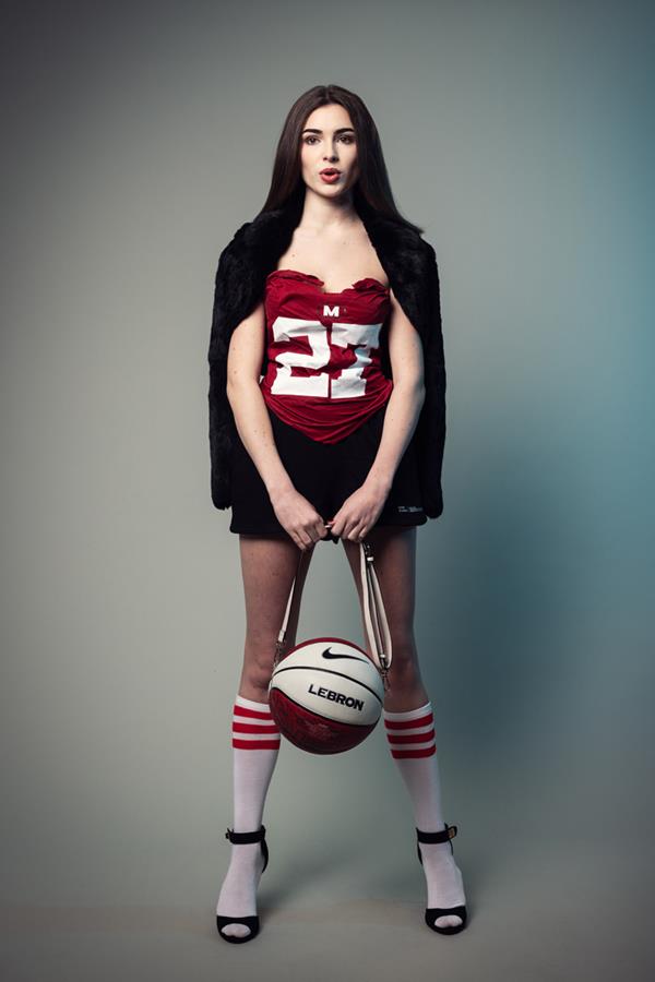 Lia L'Estrange - portfolio photo 17