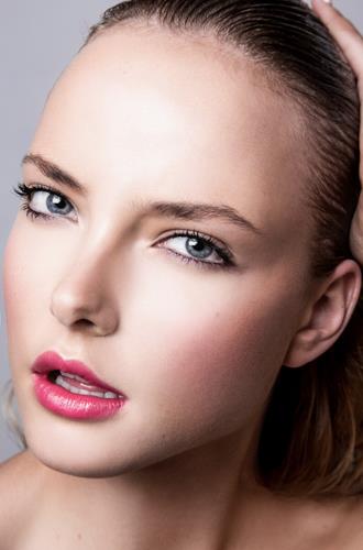 Danielle Winckworth - portfolio photo 5