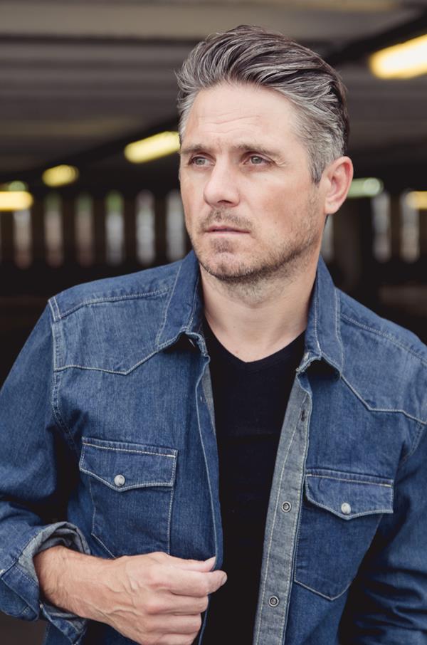 Eli Ellwood - portfolio photo 43