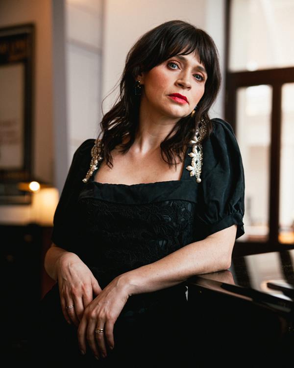 Anne O Shea - portfolio photo 40