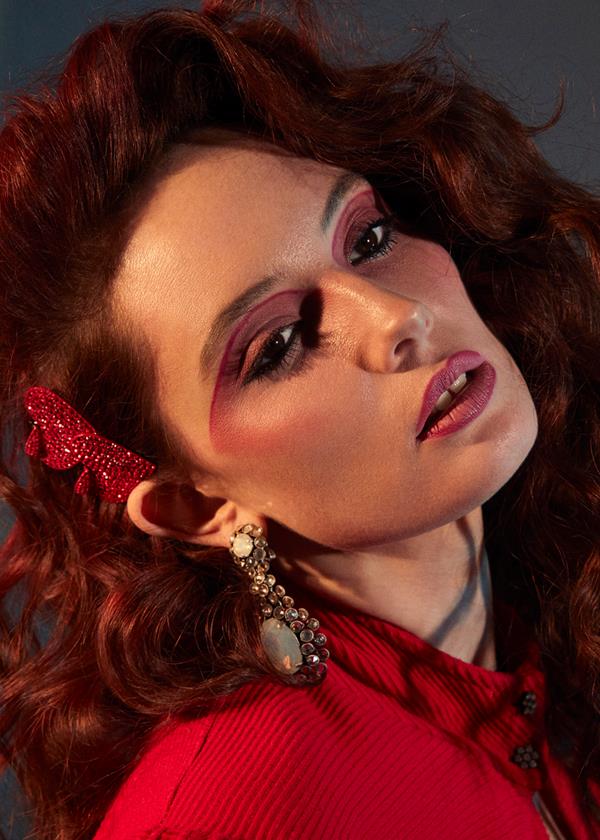 Olwen Kelly - portfolio photo 9