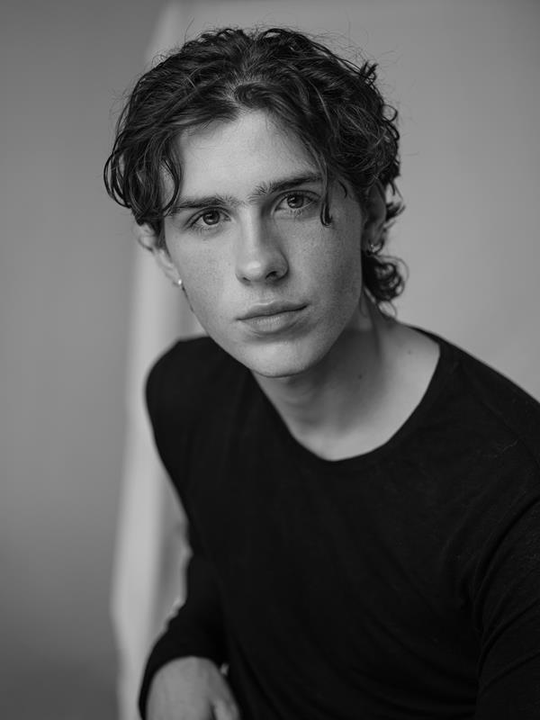 Rhys Barrett - portfolio photo 2