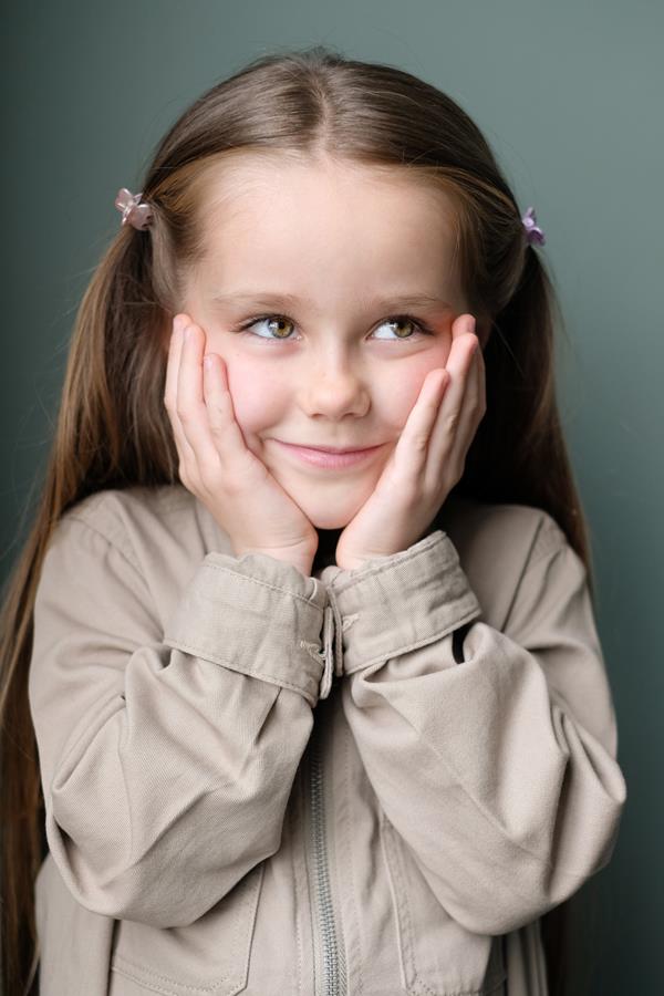 Mia McNamara - portfolio photo 4