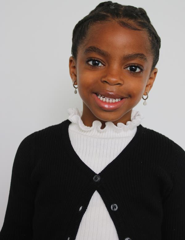 Deborah Adedeji - portfolio photo 6