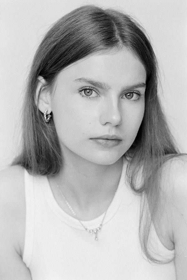 Alisa G - portfolio photo 40