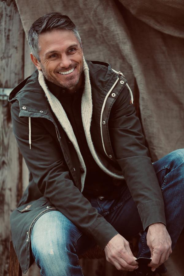 Eli Ellwood - portfolio photo 25