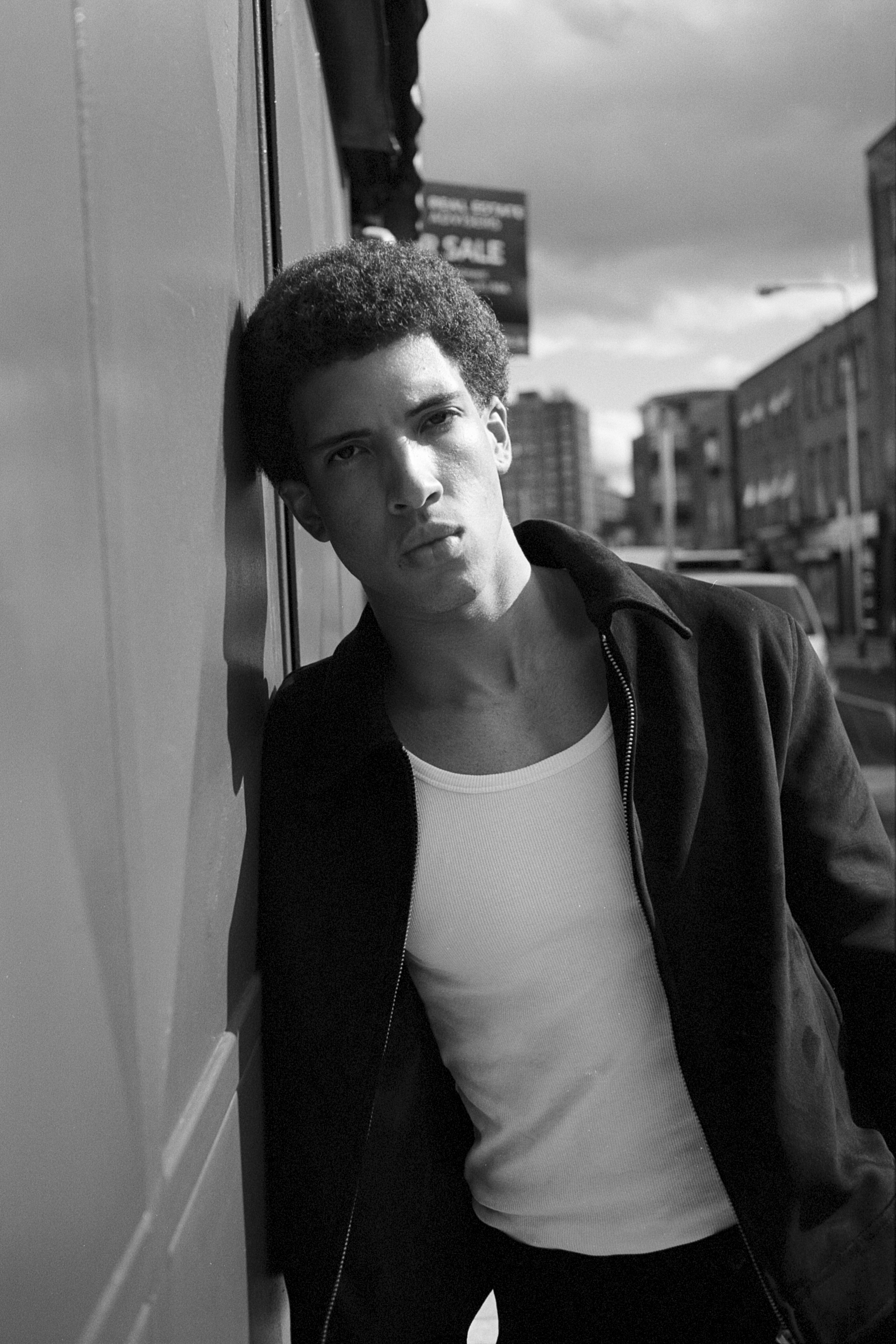 Eoin Flores 3
