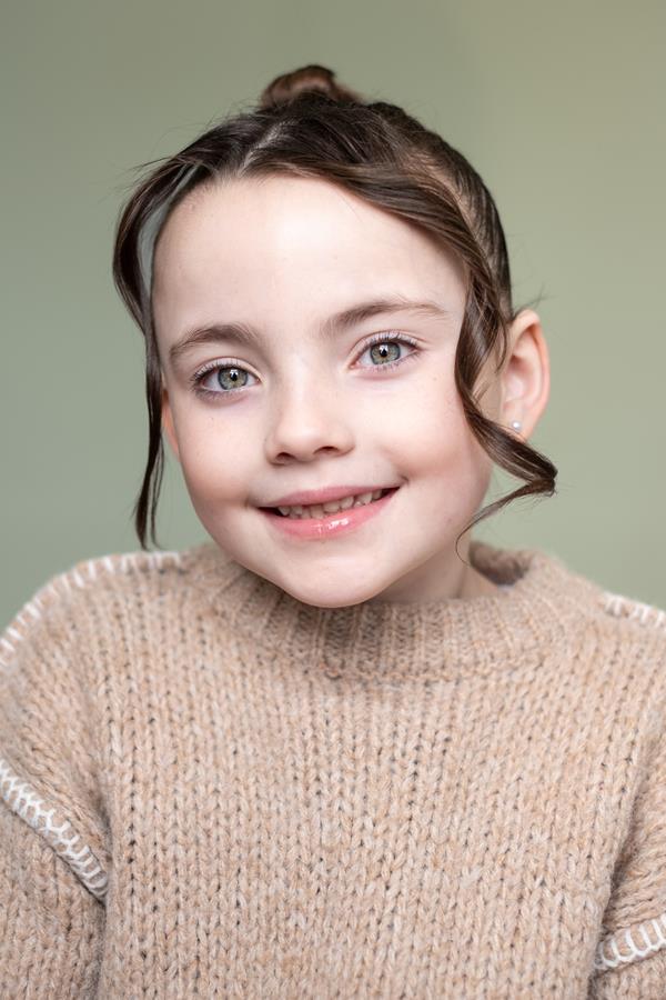 Holly McGrattan - portfolio photo 5