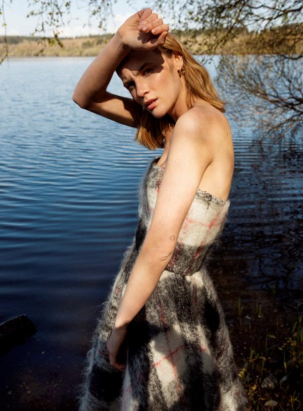 Phoebe Tan - portfolio photo 16