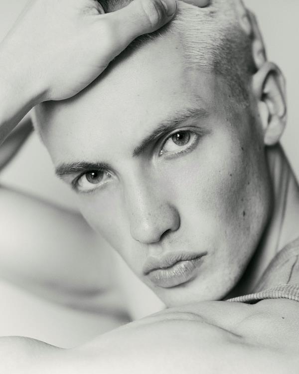 Sam Mitchell - portfolio photo 20
