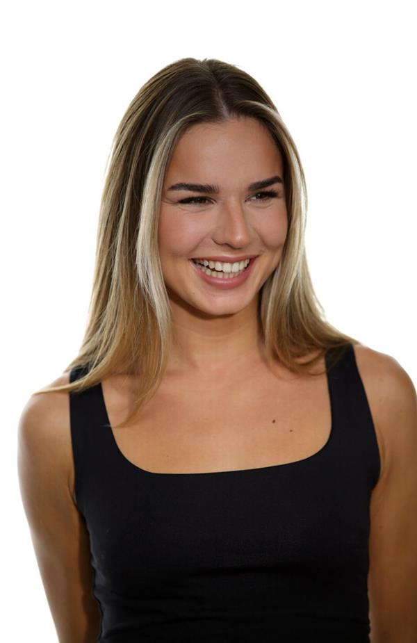 Angie Gonia - portfolio photo 2