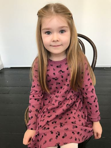Lucy Mc Carron (sibling on file)