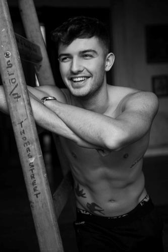 Calvin Bay - portfolio photo 21