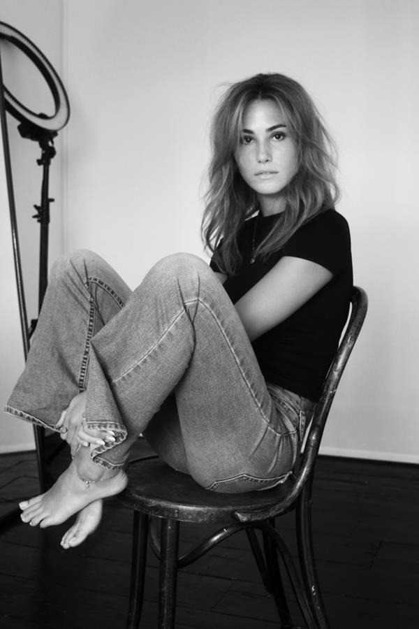 Anna Foley - portfolio photo 15