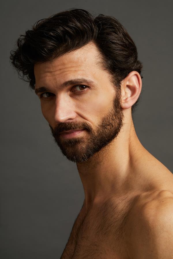 Freddie Abrahams - portfolio photo 64