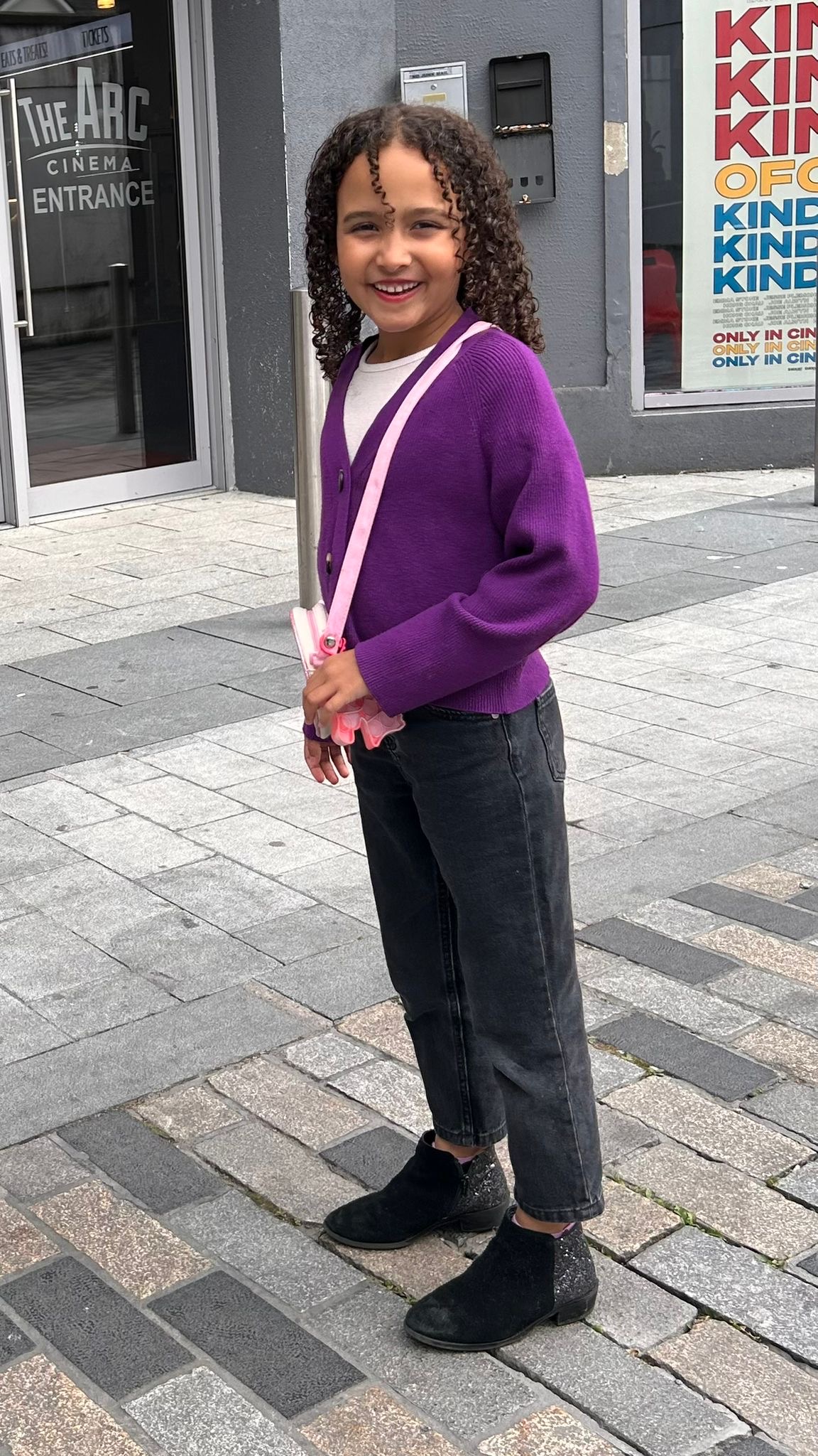 143F9d6a 2B0f 4E76 8806 8F19252da43d