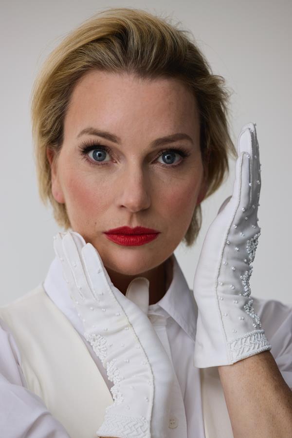 Miriam Cooke - portfolio photo 16