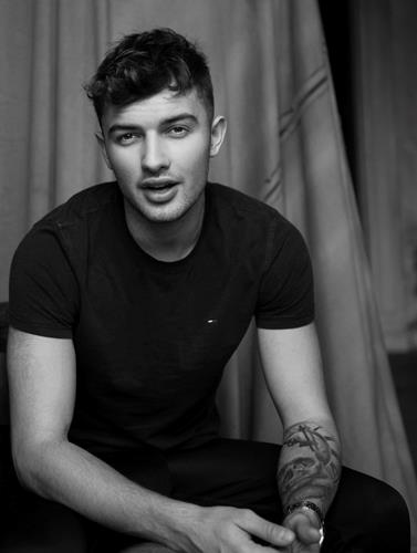 Calvin Bay - portfolio photo 22