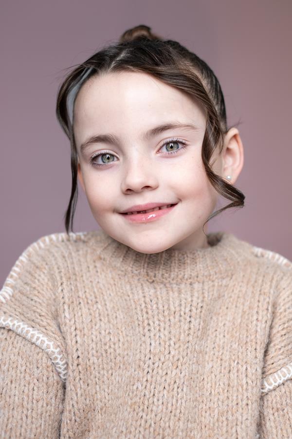 Holly McGrattan - portfolio photo 1
