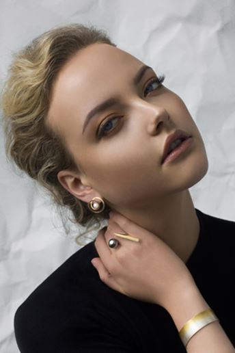 Danielle Winckworth - Based in Portugal