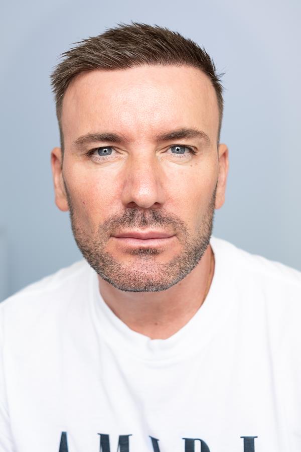 Gerard Ledwidge - portfolio photo 2