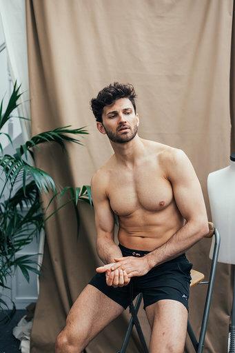 Freddie Abrahams - portfolio photo 29