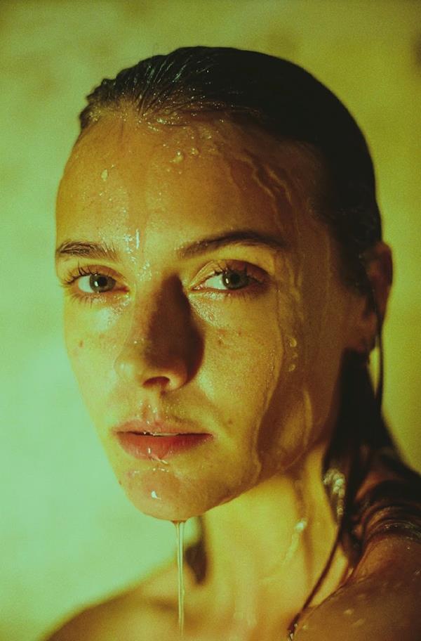 Aveen Lane - portfolio photo 72