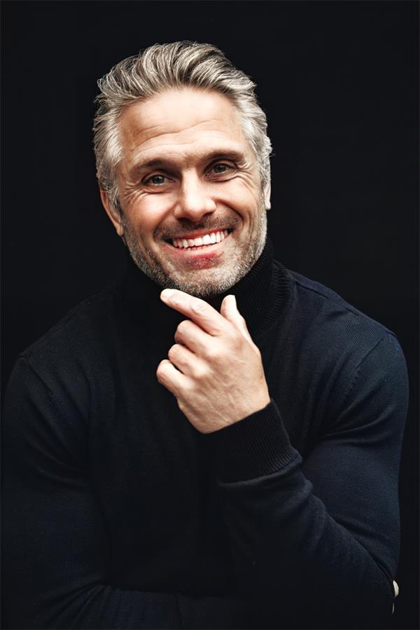 Eli Ellwood - portfolio photo 2