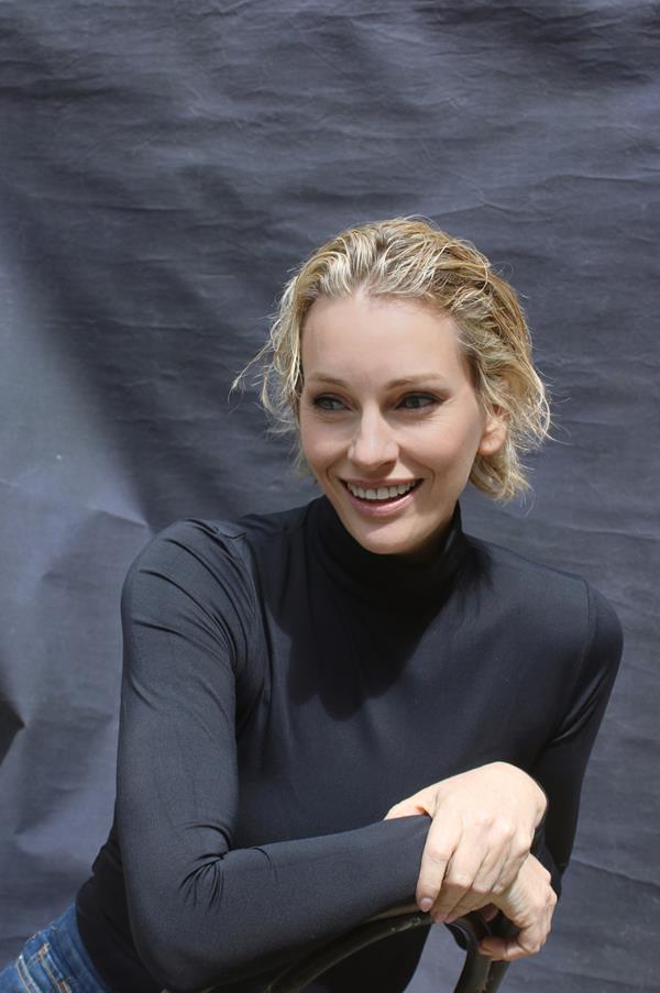 Miriam Cooke - portfolio photo 34