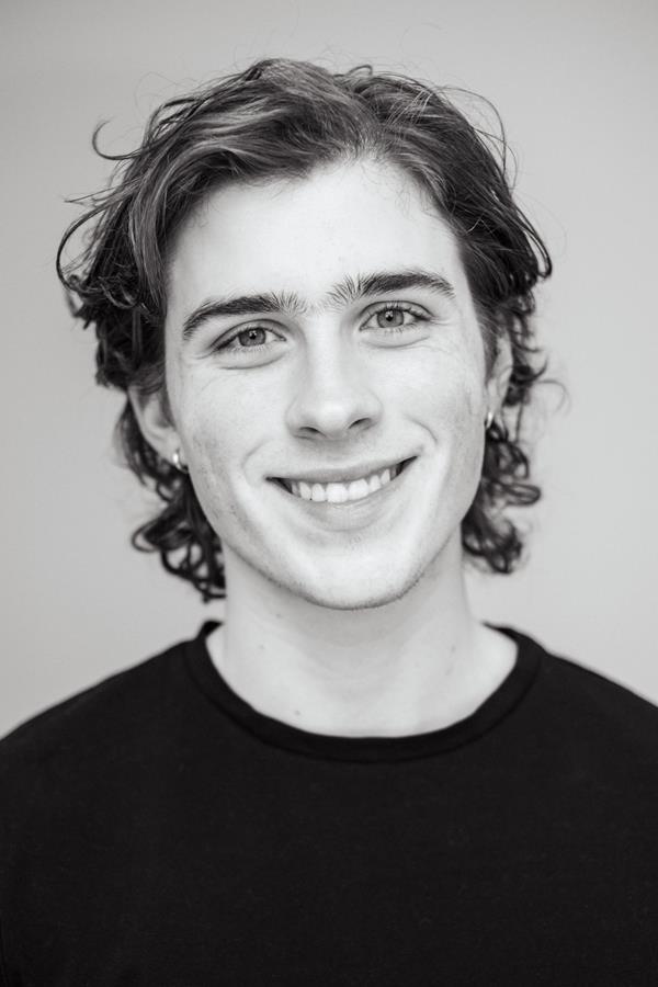 Rhys Barrett - portfolio photo 3